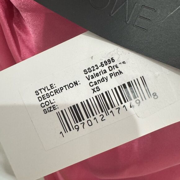 NWT RETROFÊTE Valeria open back dress in Candy pink - Picture 9 of 11